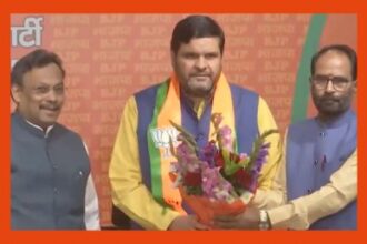gaurav vallabh joins bjp 56 -